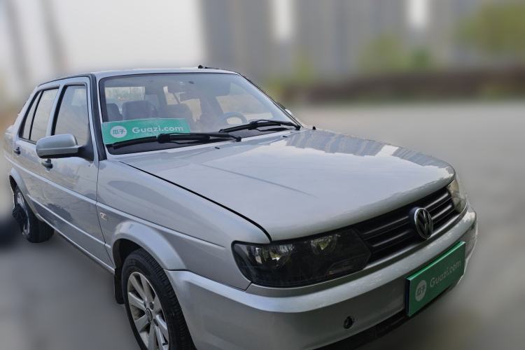 Used Volkswagen Jetta 2012 1.6L Collector's Edition Front Right 45 Deg