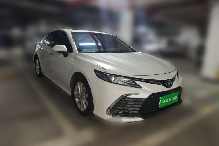 Used Toyota Camry 2021 2.0G Luxury Edition
