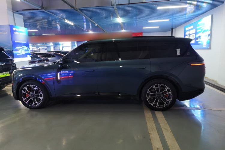 Used Lynk & Co 900 2025 2.0T Ultra
