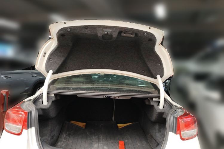 Used Chevrolet Malibu 2013 2.0L Automatic Luxury Edition Trunk