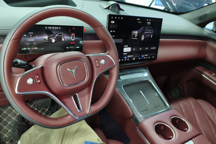 Used VOYAH Titan 2026 Model Max+ Center Console