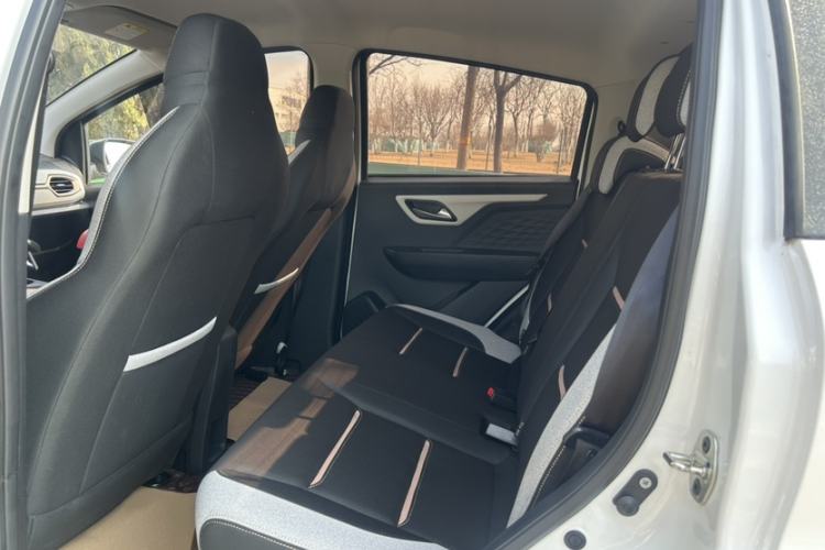 Used JAC Yiwei E10X 2024 Charming Edition 301km Lite