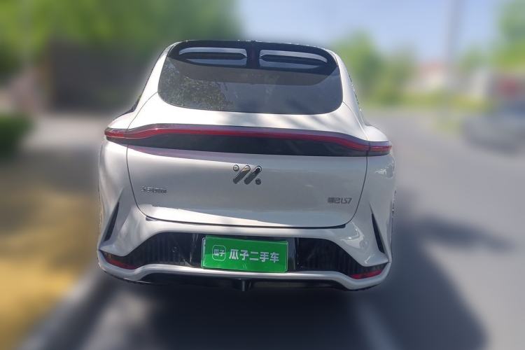Used IM LS7 2023 90 kWh Elite Rear-Drive Version