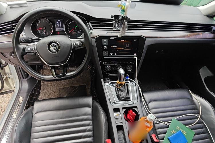 Used Volkswagen Magotan 2019 330TSI DSG Luxury Version China VI Standard
