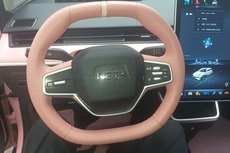 Used NETA V 2022 Chao 400 Lite Pink Custom Edition
