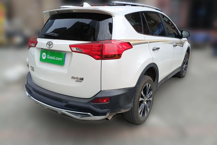 Used Toyota RAV4 2015 2.5L Automatic 4x4 Elite Edition Rear Right 45 Deg