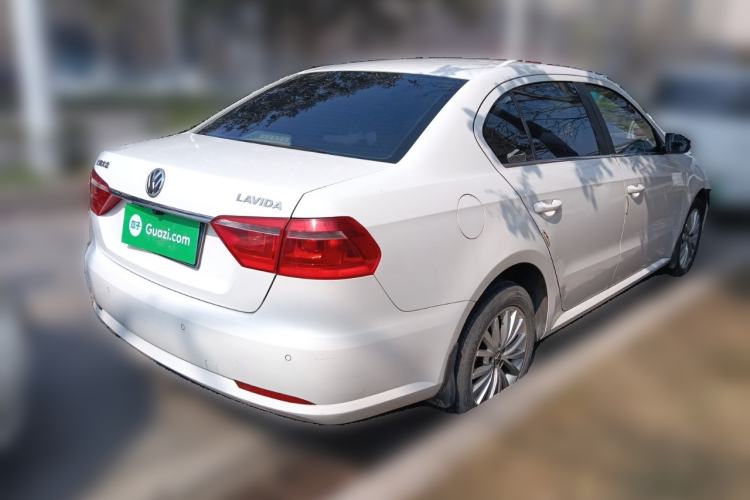 Used Volkswagen Lavida 2013 Revised Version 1.6L Automatic Luxury Edition Rear Right 45 Deg