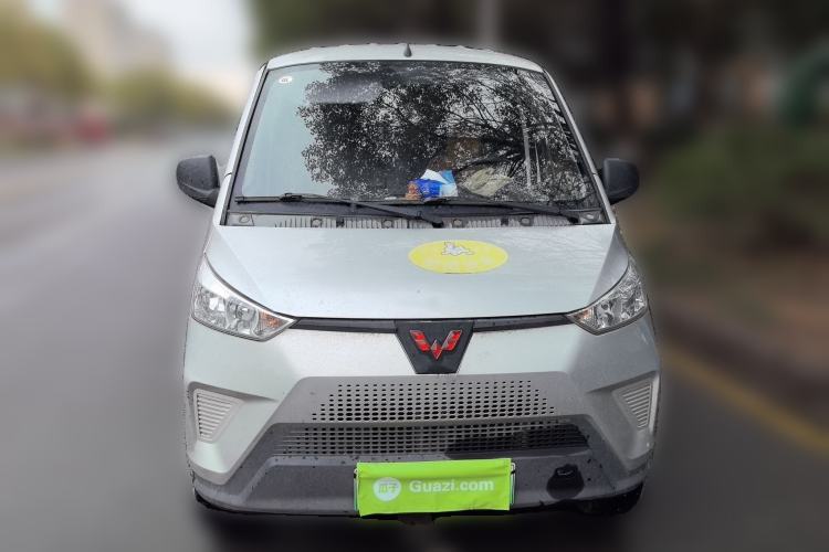 Used Wuling EV50 2022 Affordable Model Anchi with 35.904 kWh