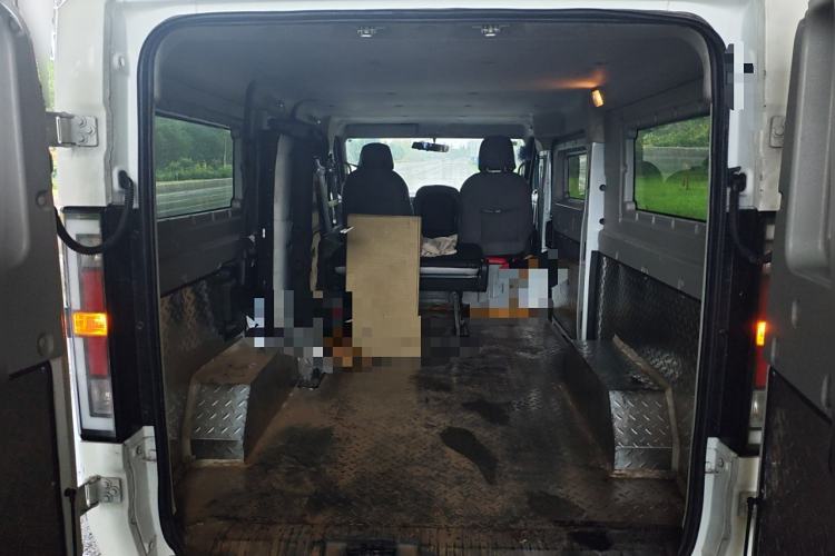 Used SRM New Energy E3 2025 Fudi 310KM Practical Passenger Vehicle