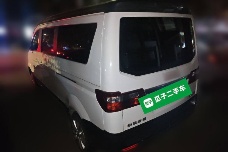 Used Jinbei Gold Hiace M Classic 2023 1.5L Travel Lion Passenger Vehicle 5/6/7 Seats
