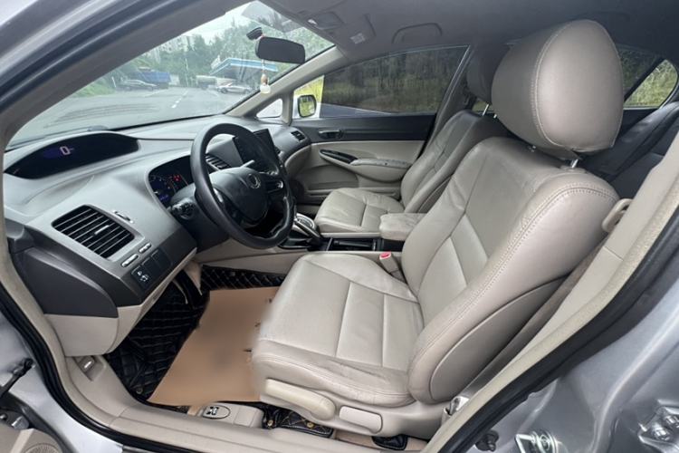 Used CIIMO CIIMO 2012 1.8L Automatic