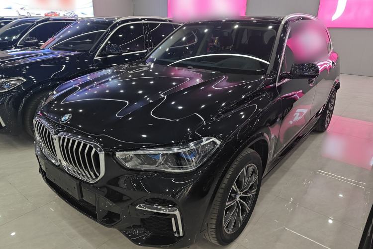 Used BMW X5 2022 Restyled xDrive 30Li Luxury Version M Sport Package