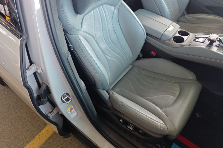 Used Denza N7 2023 Long-Range Performance Edition