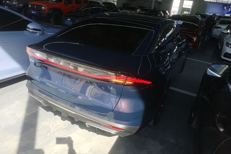 Used Geely Galaxy L6 2023 125km Starship Rear Right 45 Deg