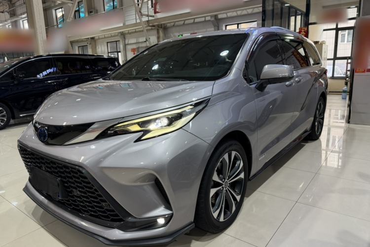 Used Toyota Granvia 2022 2.5L Hybrid Prestige Edition