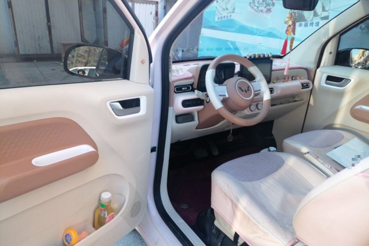 Used Wuling Hongguang MINIEV 2024 3rd Generation 215km Youth Edition Driver Seat