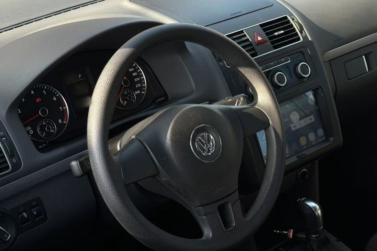 Used Volkswagen Touran 2015 1.4T DSG Comfort Edition 5 Seats
