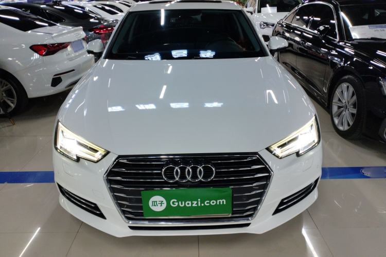Used Audi A4L 2018 30th Anniversary Edition 40 TFSI Trendy Model
