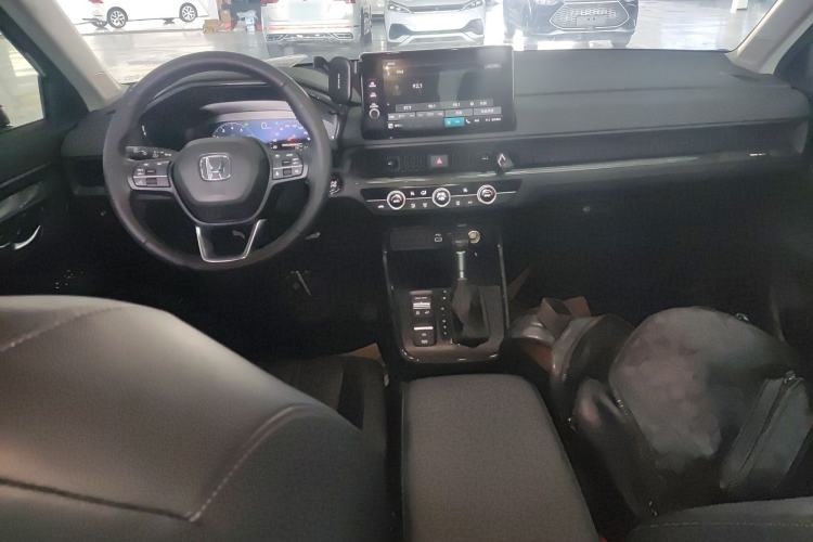 Used Honda Breeze 2023 240TURBO Two-Wheel-Drive Luxury Edition 5 Seats Center Console