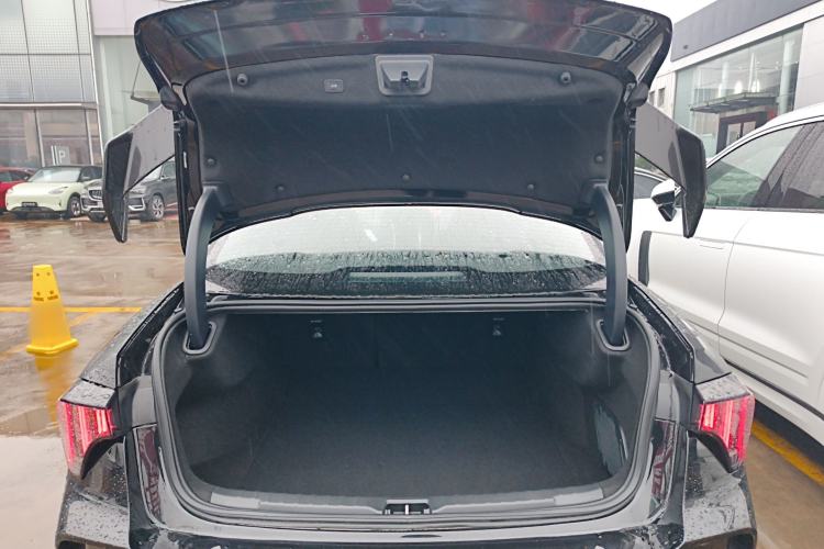 Used Lynk & Co 03 2025 2.0TD DCT Champion Edition Pro
