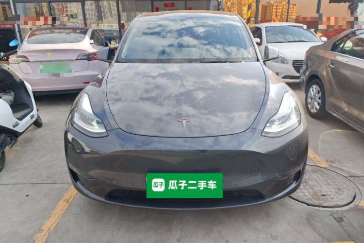 Used Tesla Model Y 2021 Long-Range All-Wheel-Drive Version 3D7