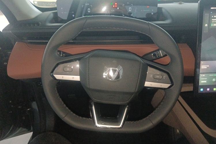 Used Changan Eado PHEV 2025 Smart New Blue Whale 145KM Battleship Edition
