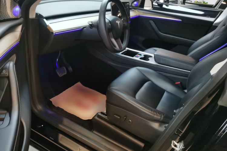 Used Tesla Model Y 2022 Rear-Wheel-Drive Version