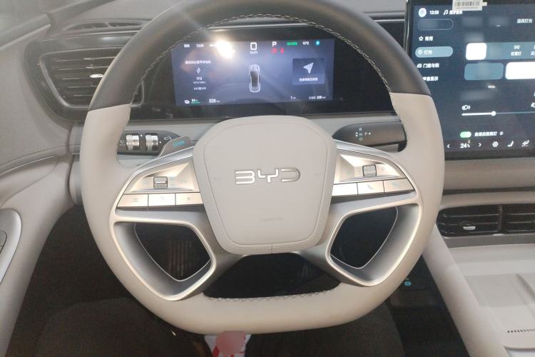 Used BYD Sealion 06 New Energy 2025 Model EV 605 Navigation Pro Edition
