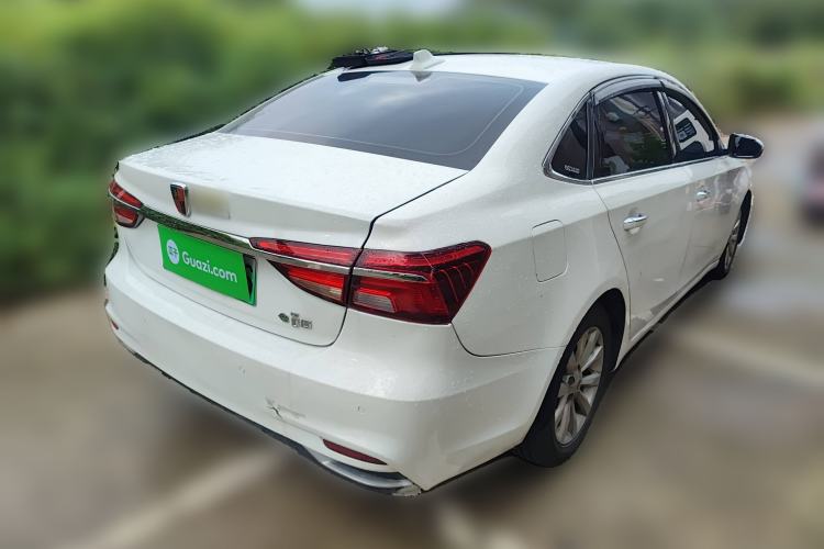 Used Roewe i6 New Energy 2017 45T Hybrid Connect & Smart Enjoyment Edition
