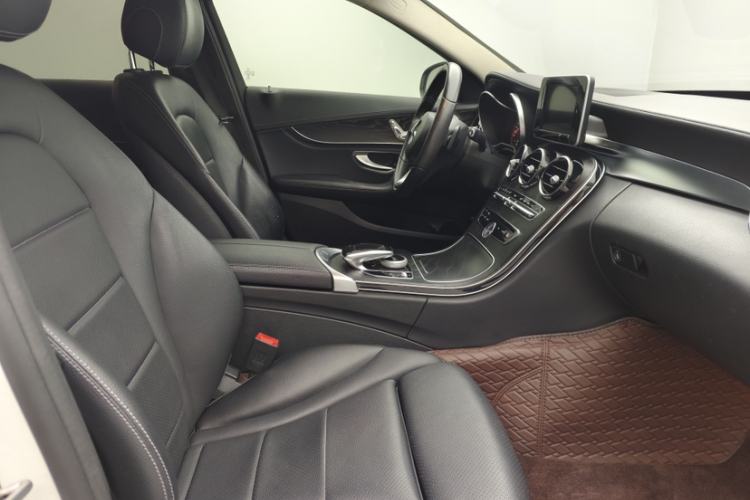 Used Mercedes-Benz C-Class 2015 Restyled C 180 L Sport Edition
