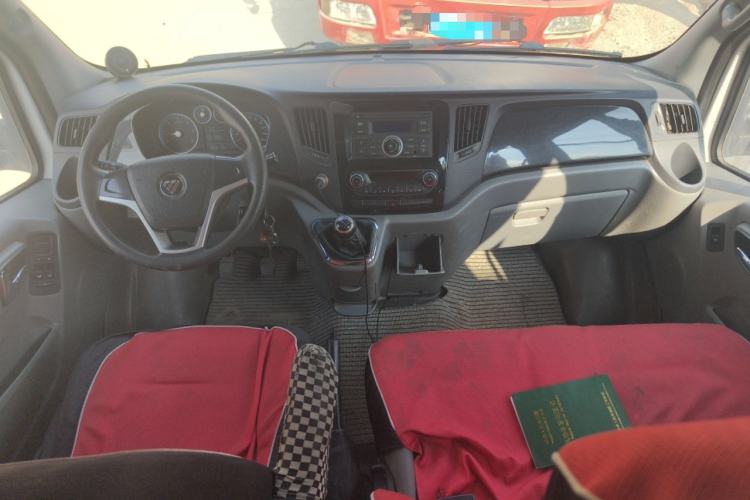 Used Foton Toano 2017 2.8T Restyled S Commercial Version Short Wheelbase ISF2.8s5129T Center Console