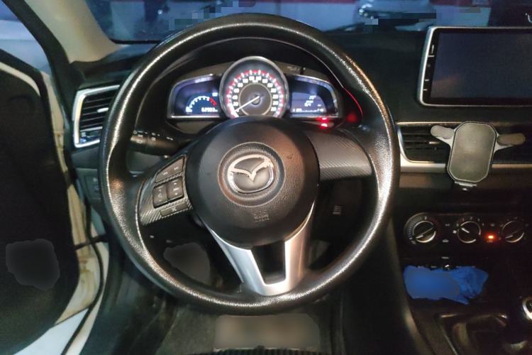 Used Mazda Mazda 3 Axela 2016 Sedan 1.5L Manual Comfort Model
