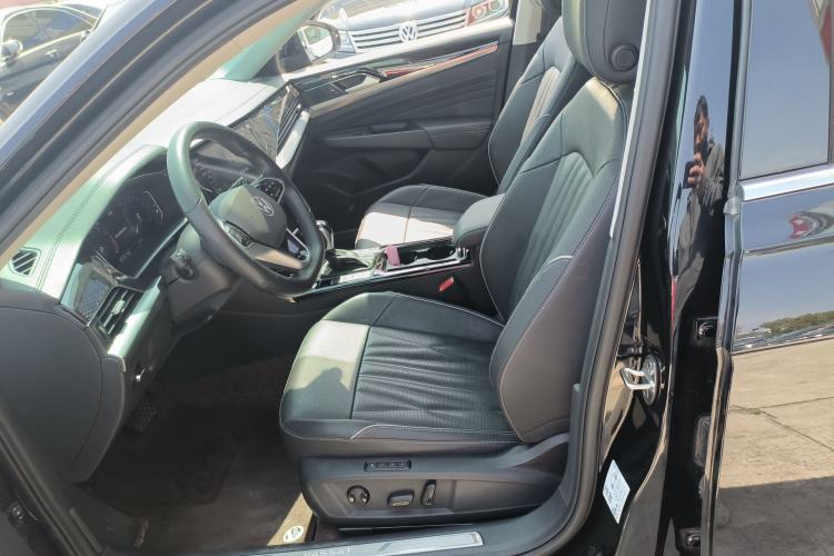 Used Volkswagen Passat 2023 Restyled 330TSI Starry Luxury Edition Left Front Seat