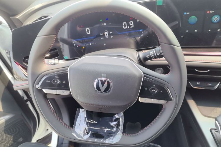 Used Changan X5 PLUS 2026 Model, Second Generation, 1.5T High-Energy PRO