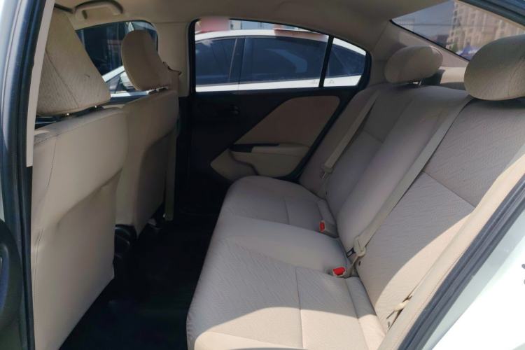 Used Honda Greiz 2016 1.5L CVT Classic Edition