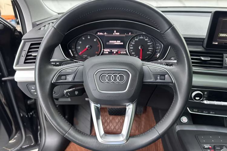Used Audi Q5L 2020 Revised 40 TFSI Prestige Edition
