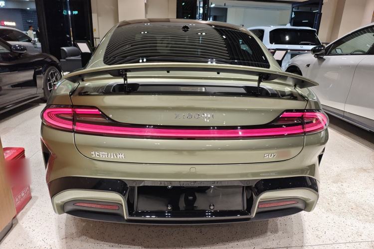 Used Xiaomi Auto SU7 2024 Four-Wheel Drive Ultra-Long Range Advanced Intelligent Driving Max Edition Rear
