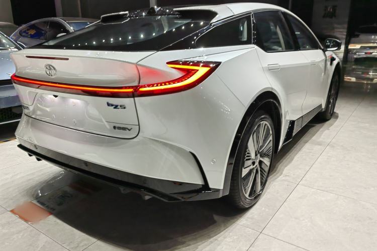 Used Toyota bZ5 2025 Model 550 PRO Smart Driving Edition