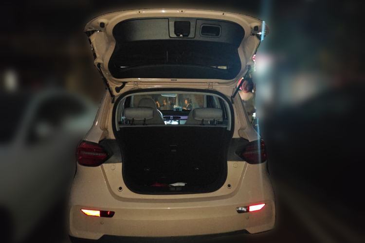 Used Leapmotor T03 2021 400 Micro-Sugar Version Trunk