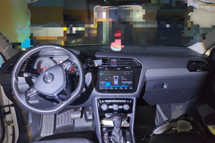 Used Volkswagen Tiguan L 2017 330TSI Automatic Two-Wheel Drive Comfort Edition