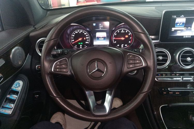 Used Mercedes-Benz GLC 2019 GLC 260 L 4MATIC Luxury Model
