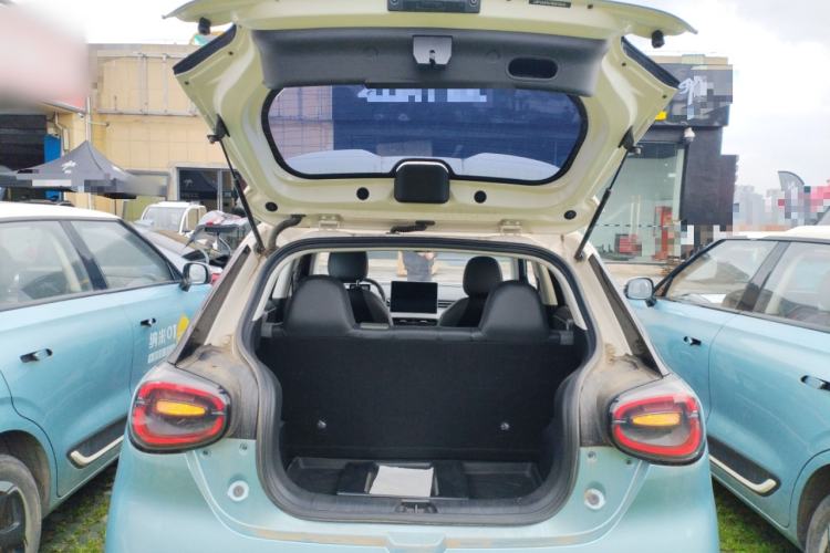 Used Dongfeng NAMMI 01 2024 430 Plus Smart+ Trunk