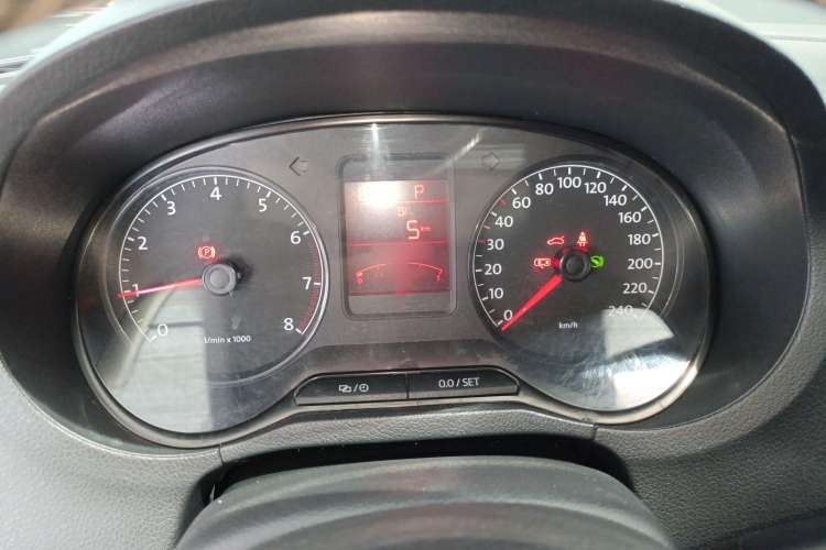 Used Volkswagen Polo 2012 1.6L Cross Polo Automatic Transmission