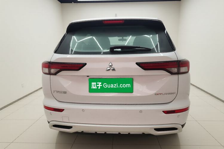 Used Mitsubishi Outlander 2023 1.5T CVT Four-Wheel Drive Prestige Edition 7 Seats
