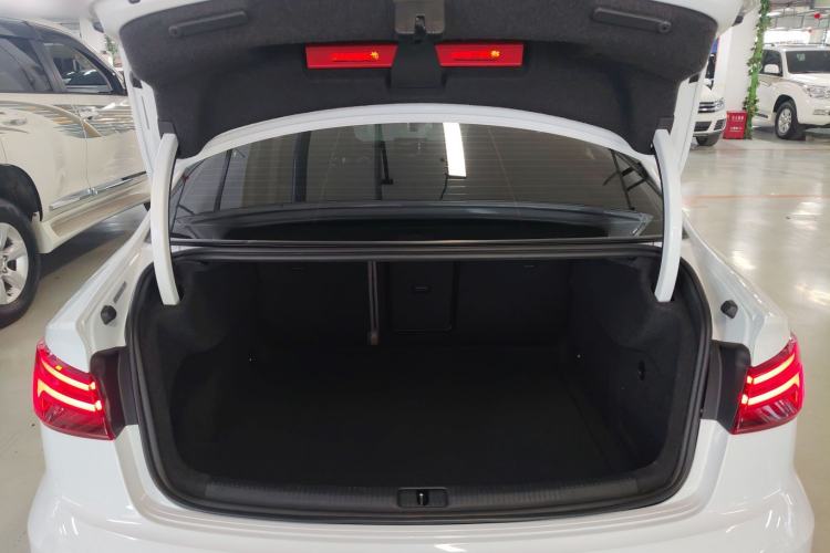 Used Audi A3 2020 Limousine 35 TFSI Fashion Edition China VI Emission Standard