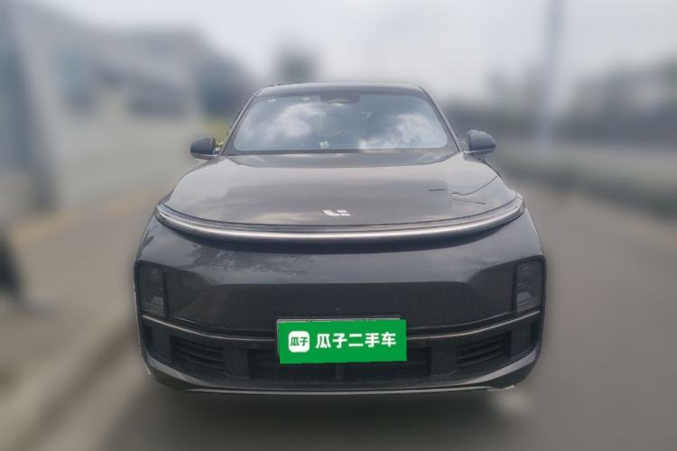 Used Li Auto L8 2023 Air model
