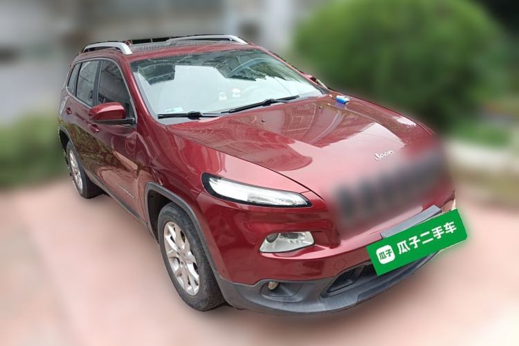 Used Jeep Cherokee 2016 2.0L Superior Edition