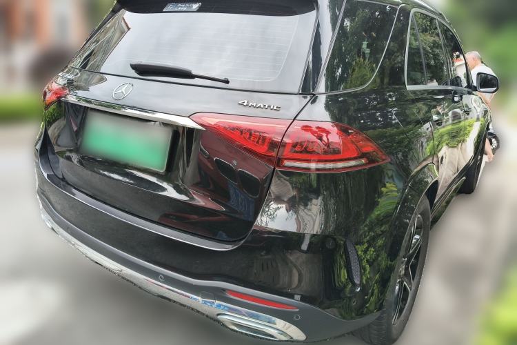 Used Mercedes-Benz GLE New Energy 2021 GLE 350 e 4MATIC Premium Edition Rear Right 45 Deg