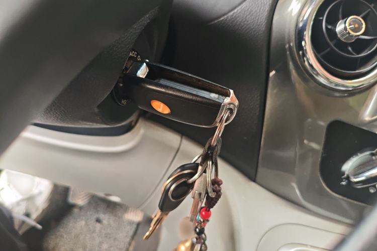 Used JAC Refine M3 2016 IKEA Edition 1.6L Luxury Model