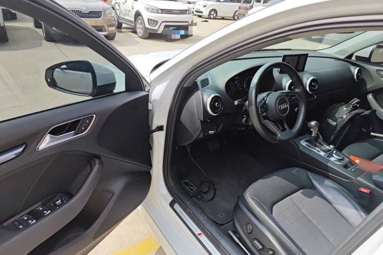 Used Audi A3 2020 Limousine 35 TFSI Fashion Edition China VI Emission Standard